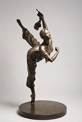 黃鋼 Huang Gang｜娘子軍 The Red Detachment of Women｜109 × 48.5 × 87 cm｜銅雕｜2007